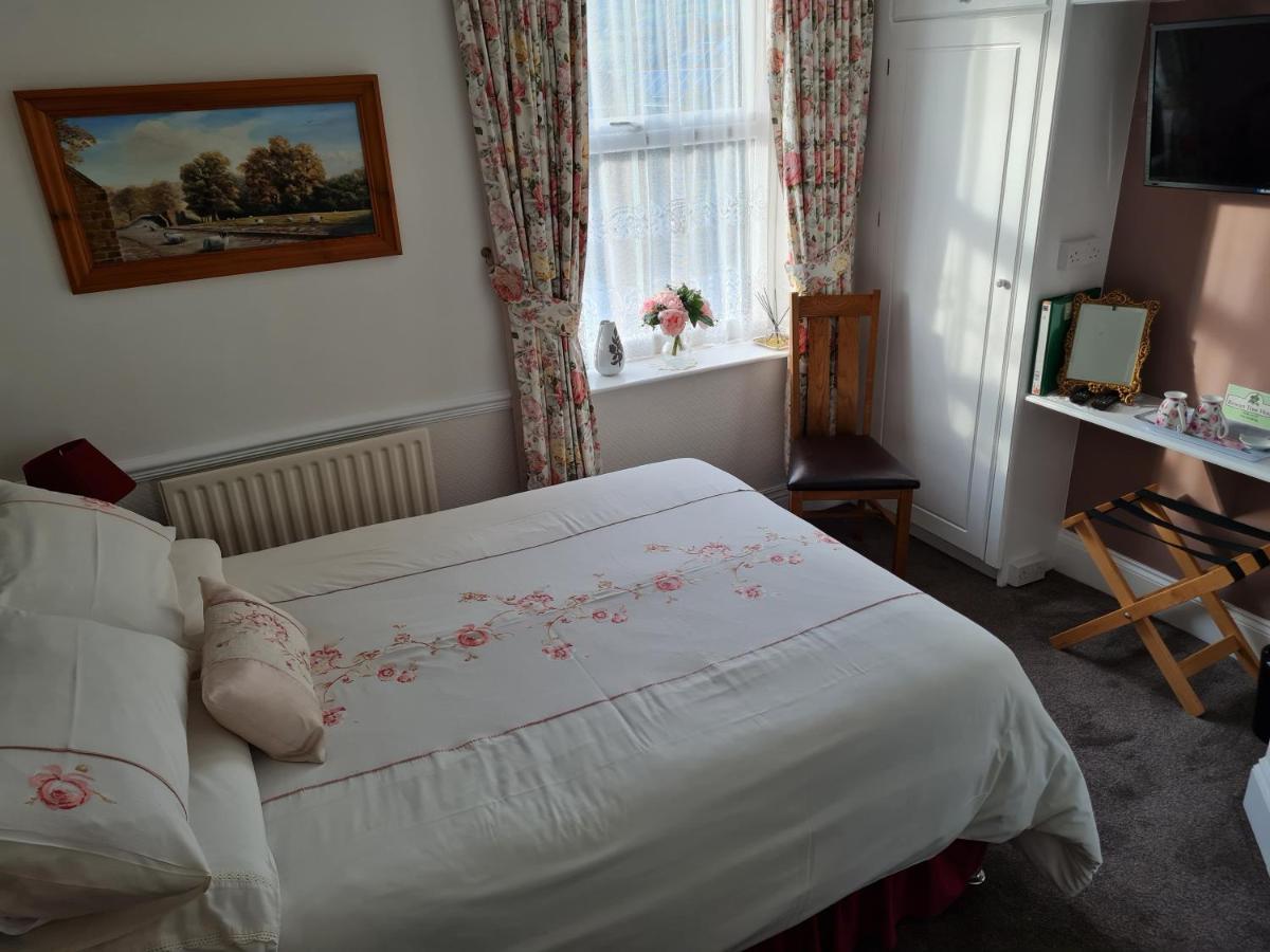 Rowan Tree House B&B Sleights Esterno foto